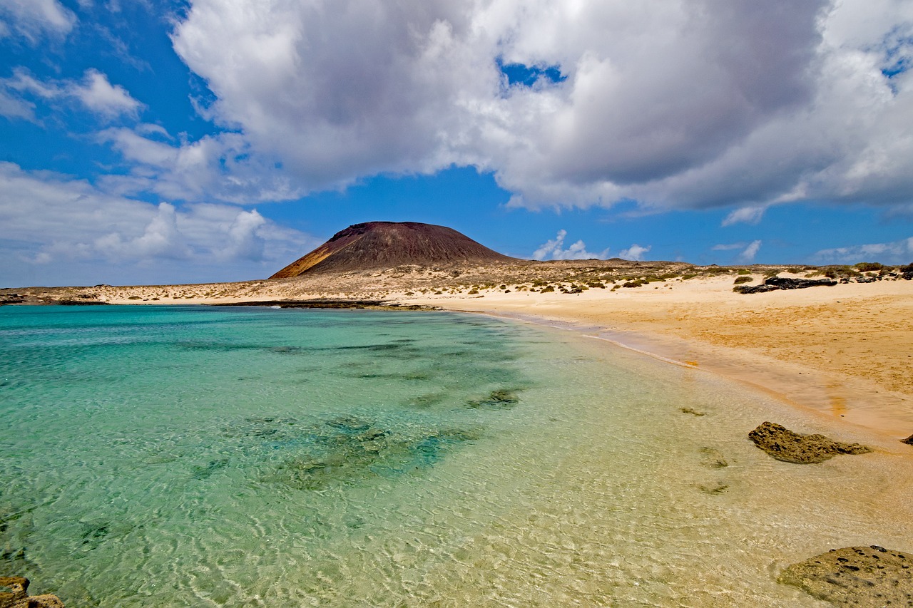 Escapadas en pareja por España. La Graciosa, Islas Canarias.