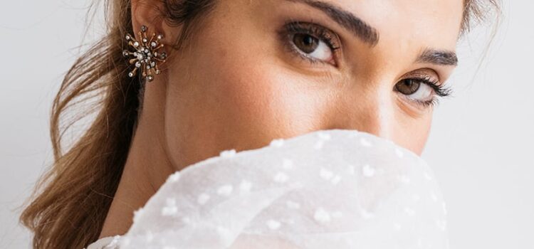 Pendientes para novias: la joya más elegante