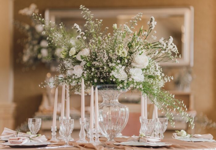 Decoración con velas para bodas: ¡romanticismo en cada rincón!